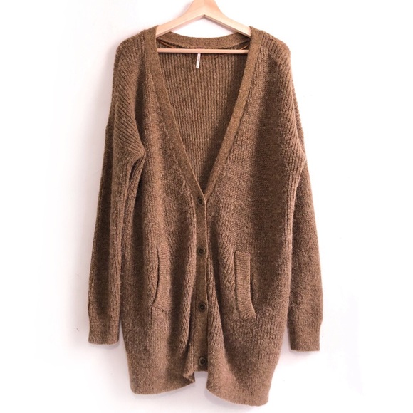 Free People Sweaters - ⏱Sale⏱ Free People Oversized Cardigan